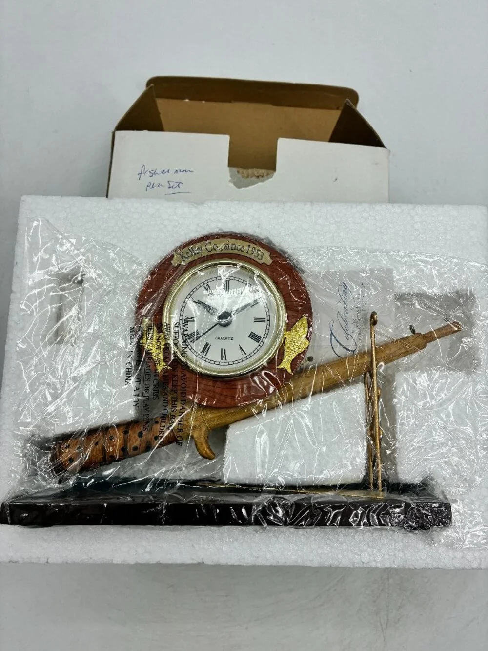 House of Lloyd Fishin' Time Desk Clock & Pen Holder Kelley Co. 1999 New in Box